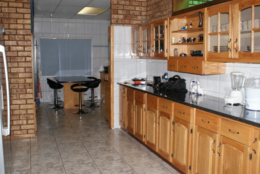 7 Bedroom Property for Sale in Zandfontein A H North West